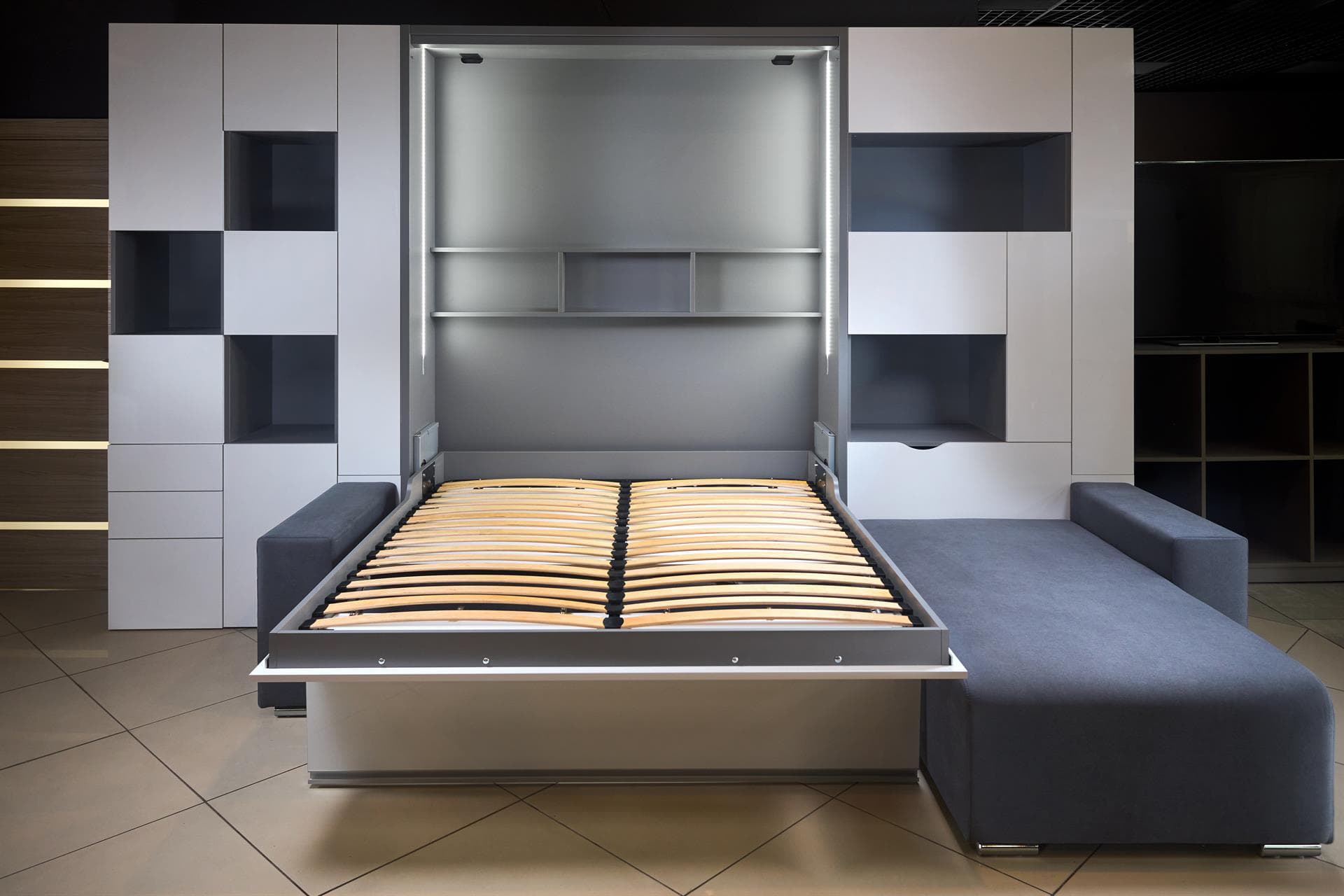 Dormitorio con cama abatible